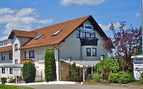 Schweizerhof Guest House Boebingen an Der Rems